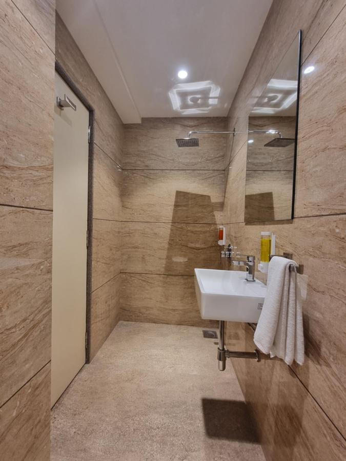 Hotel El Magnifico Szúrat Kültér fotó