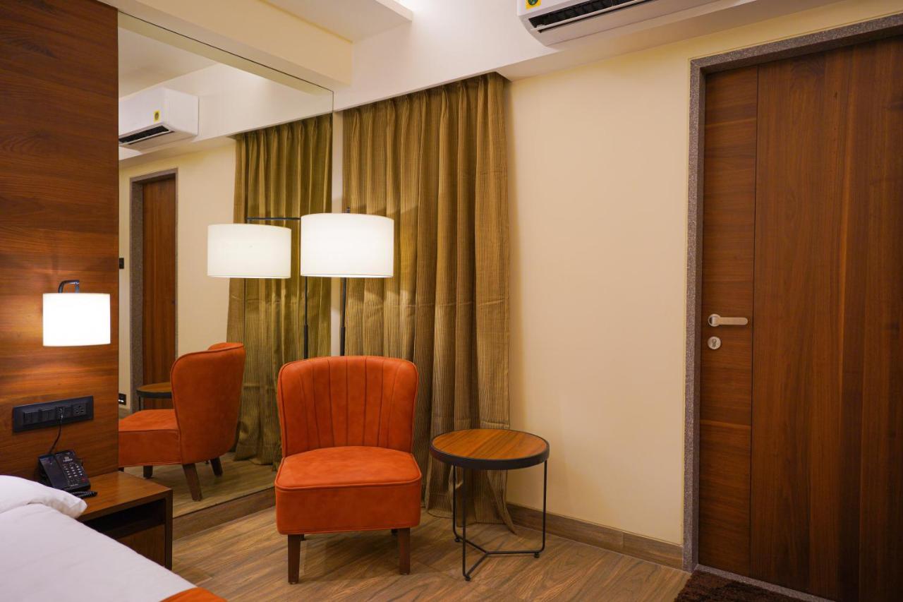 Hotel El Magnifico Szúrat Kültér fotó